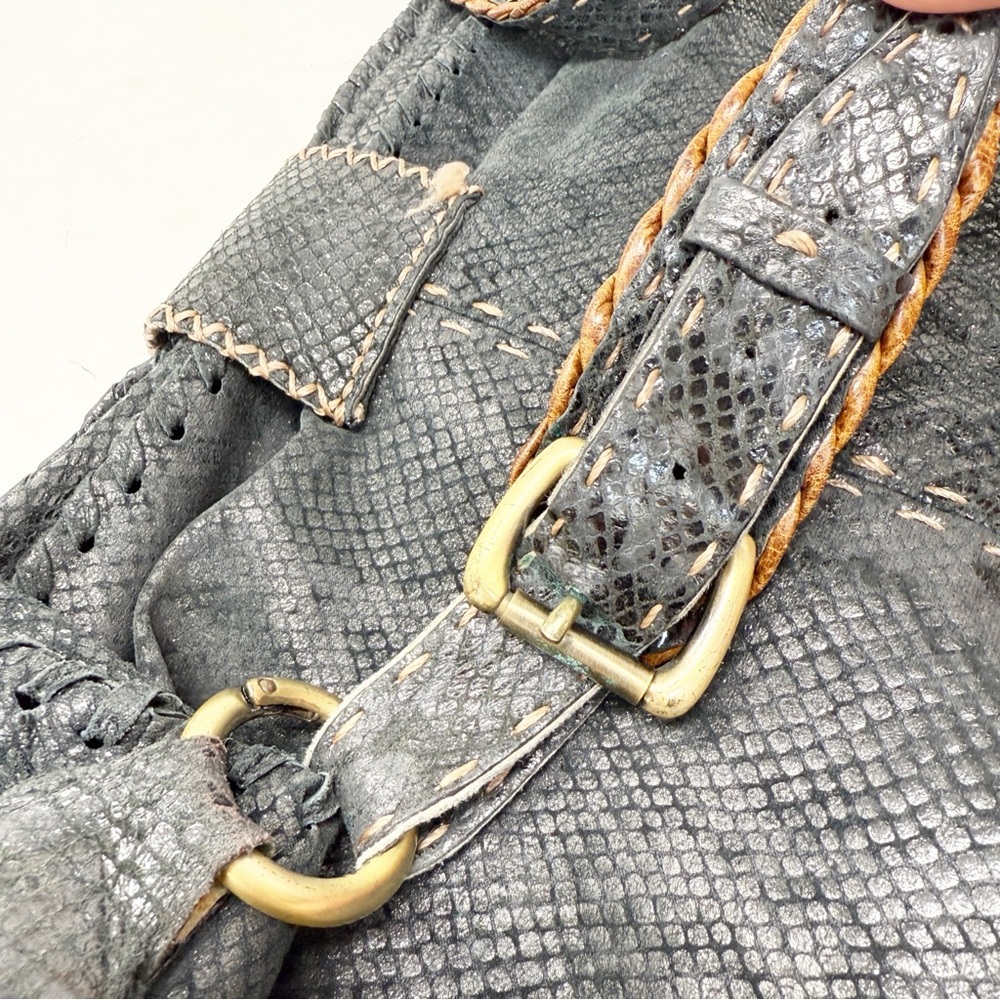 Carla Mancini Gray Snakeskin Leather Shoulder Bag… - image 6